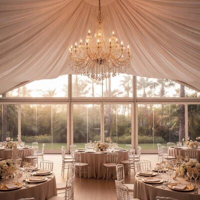 Vietnam Premium Luxury Wedding Party Marquee Tent Clear Window Walls Interior Lining Chandelier Ready